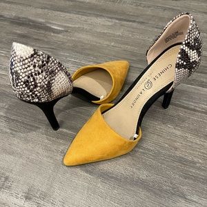 5.5 Size Chinese Laundry Mustard and Snake Print Heels